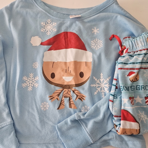 Marvel Other - Womens Marvel Grout Blue Holiday Pajama Set Size Medium